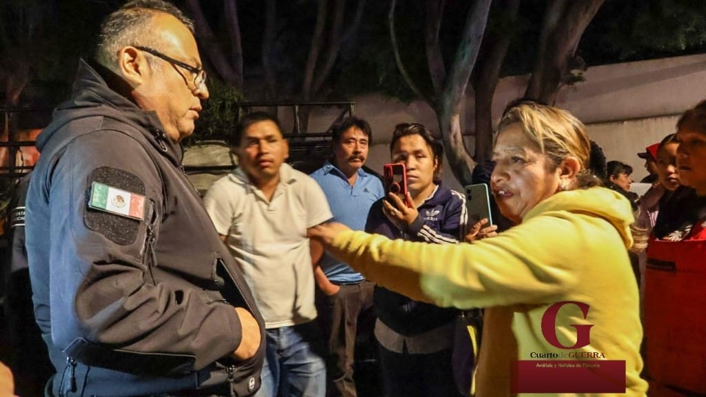 Comerciantes de viernes y sábado protestan contra freno a su instalación tradicional en Tlaxcala